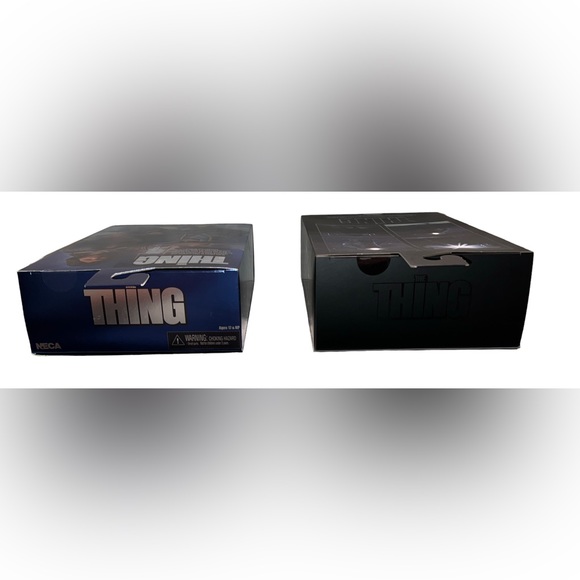 NECA The Thing SDCC Lenticular Cover & The Thing MacReady Outpost 31 7" Figures - Picture 14 of 16